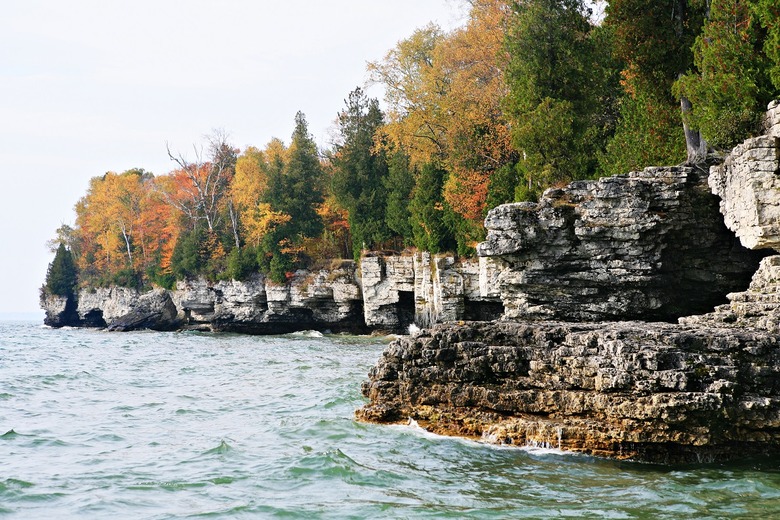 Wisconsin: Cave Point County Park