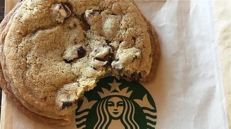 Starbucks chocolate chip cookie