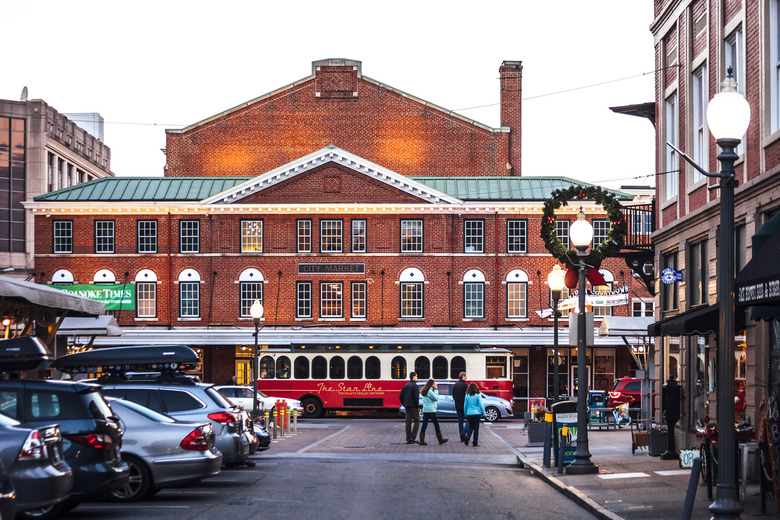 Virginia: Roanoke