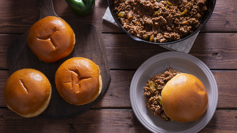 Sloppy joes on brioche rolls