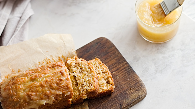 Applesauce cake on wooden board