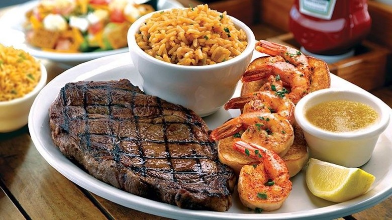 Plate of food at Texas Roadhouse