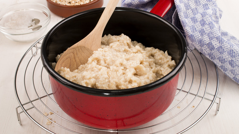 red pot filled with Irish oatmeal