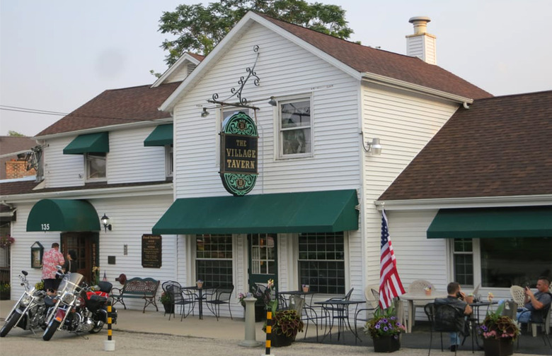 Illinois: The Village Tavern, Long Grove 