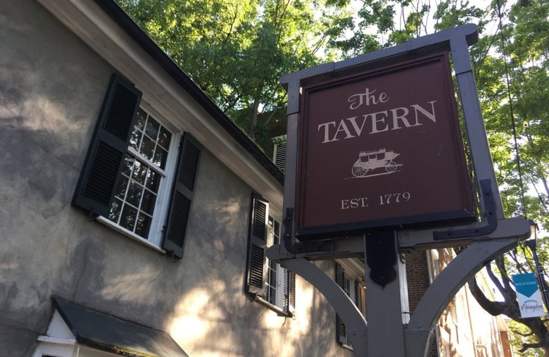 Virginia: The Tavern, Abingdon 