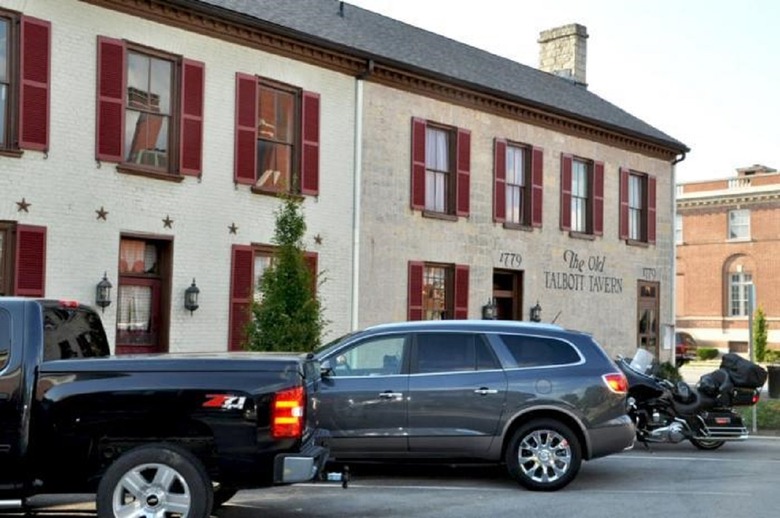 Kentucky: Talbott Tavern (Bardstown)