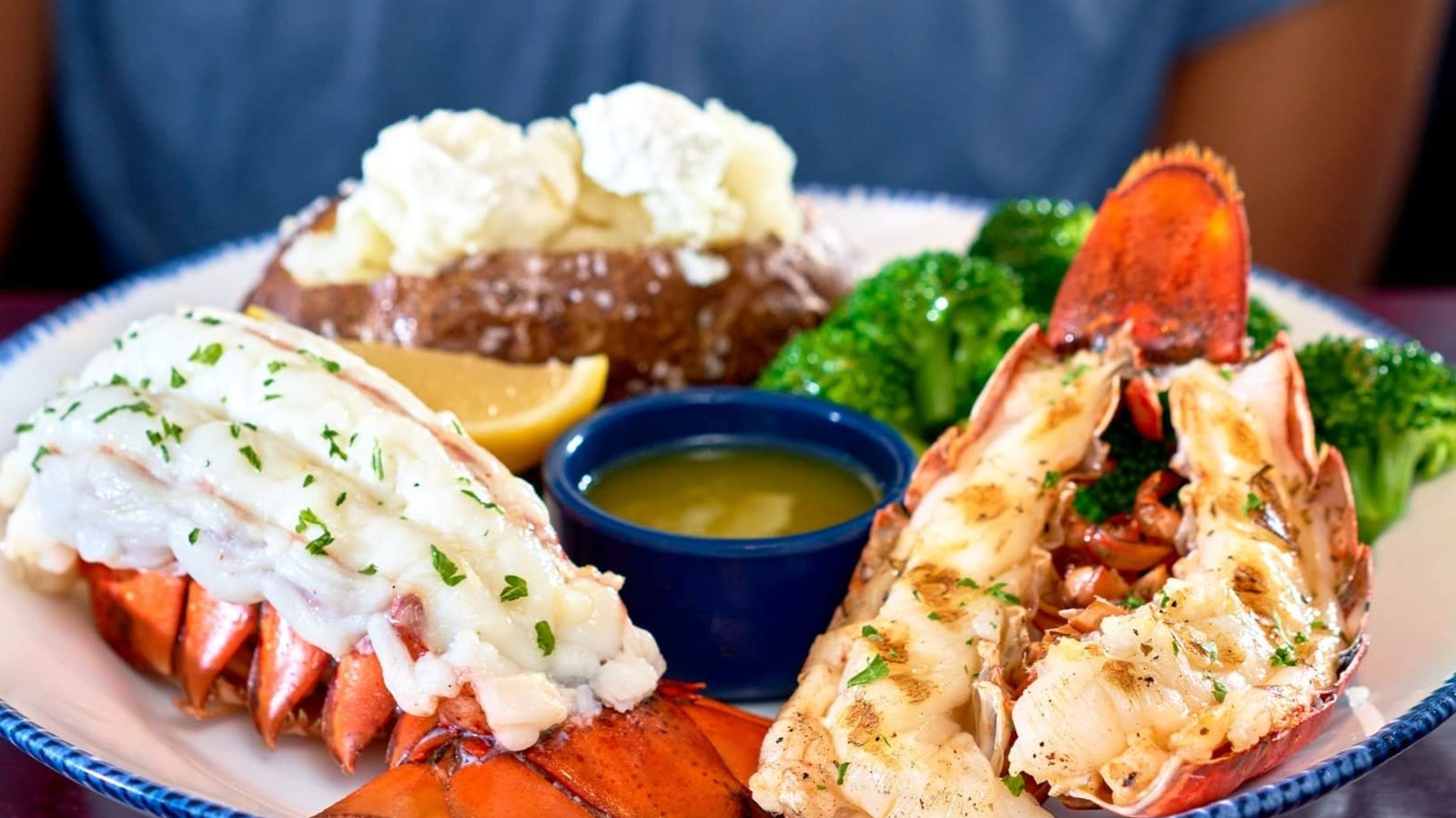 The Olive Garden/Red Lobster Hybrid Restaurants You May Have