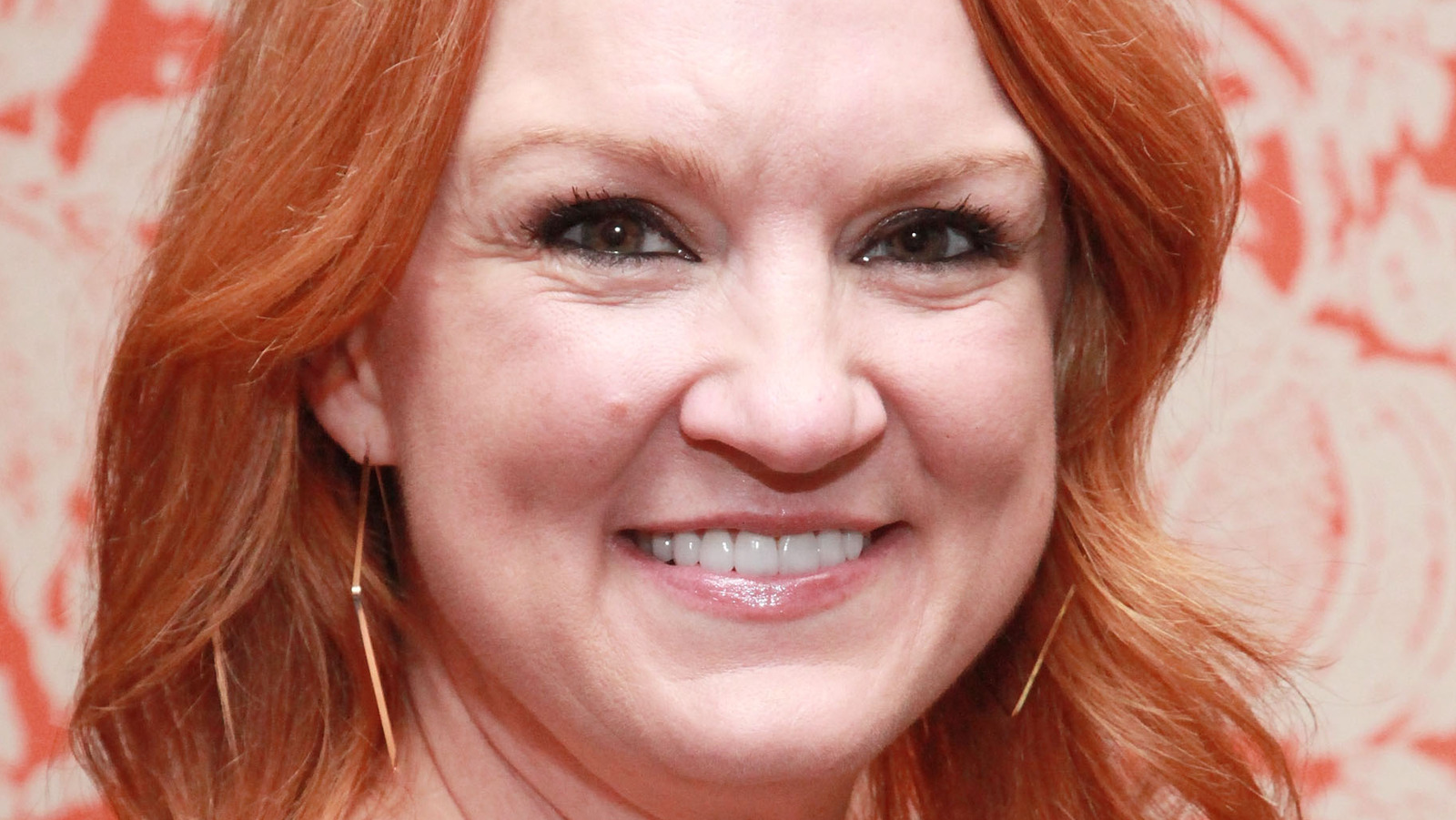 Pioneer Woman New Kitchen Line - Ree Drummond Interview 