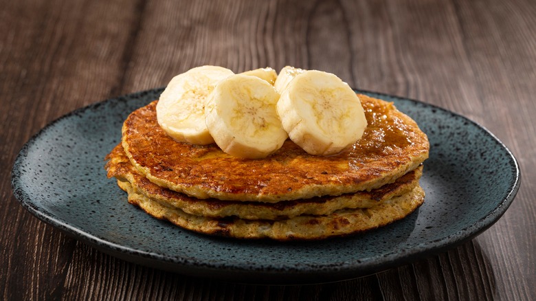 3 pancakes with banana slices