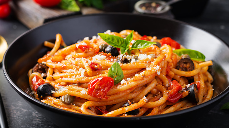 Plate of spaghetti alla puttanesca