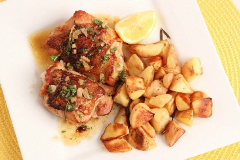 Lemon Butter Roasted Chicken Thighs