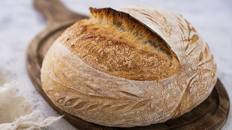 baked sourdough loaf