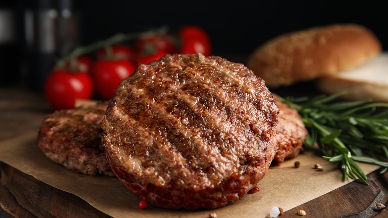 Ground meat burger patties