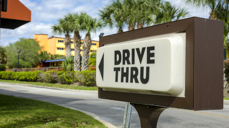 drive-thru fast food