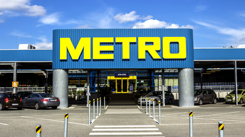 The exterior of a Metro store