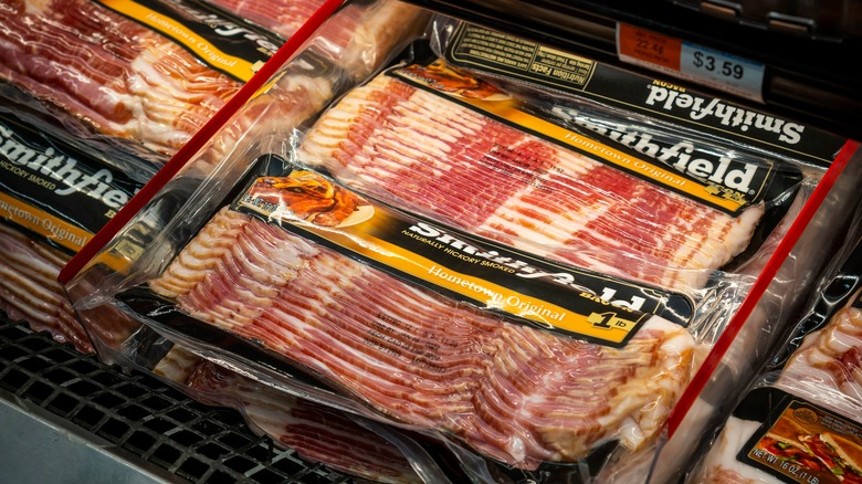 bacon packaging