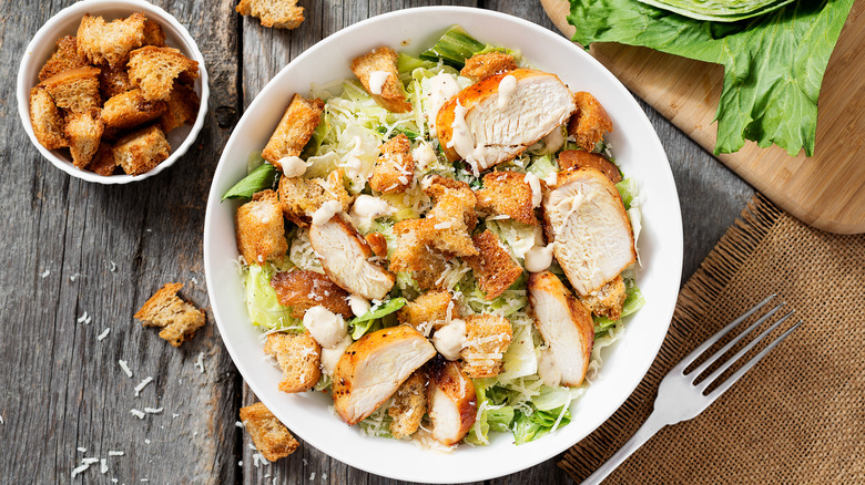 Ceasar salad with croutons