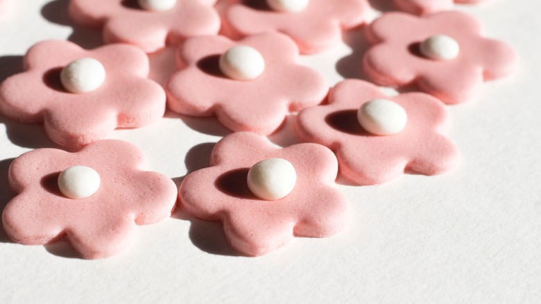 pink fondant flowers