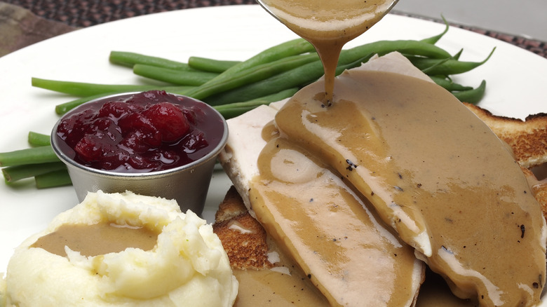 gravy on turkey and mashed potatoes