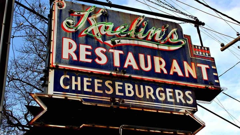 Sign for Kaelin's Restaurant cheeseburgers in Louisville Kentucky