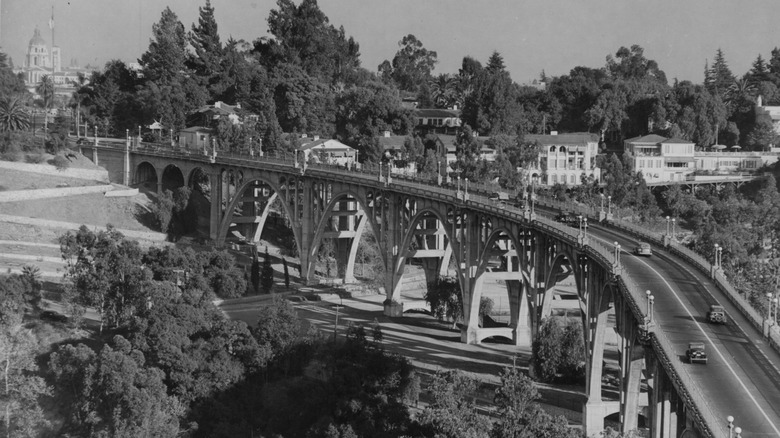 Vintage photo of Pasadena's Colorado Street Bridge