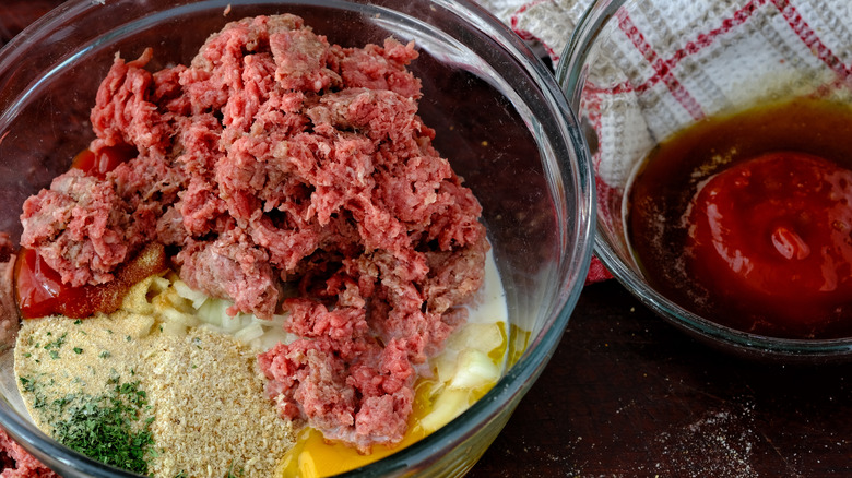 beef bowl with eggy breadcrumbs