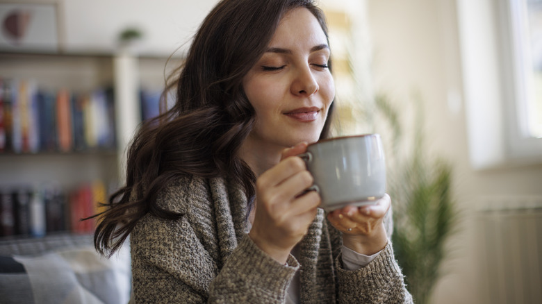 woman drinking tea