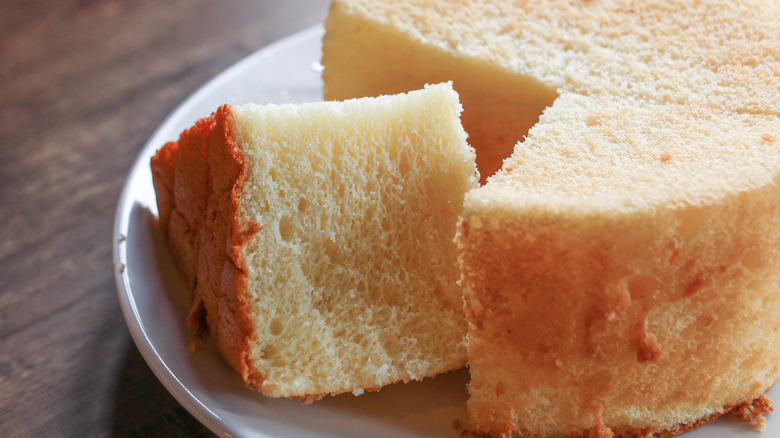 orange chiffon cake sliced