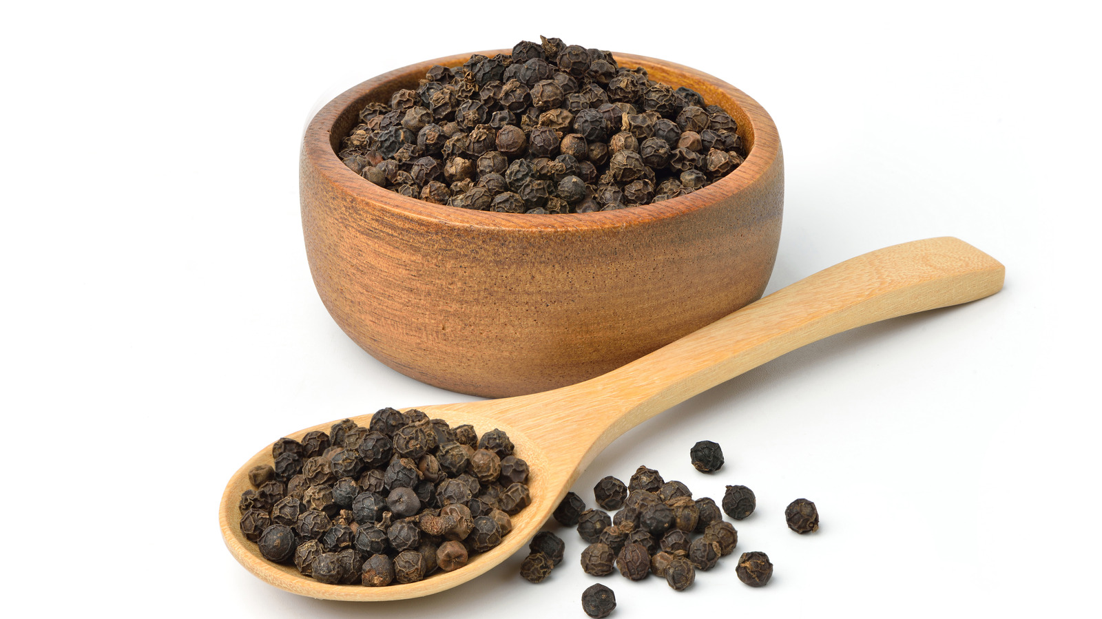 The Science Behind Why Black Pepper Is Such An Instrumental Spice