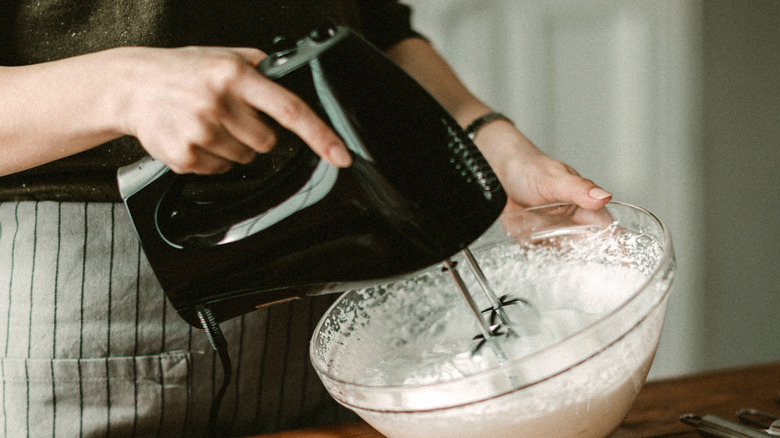 Making whipped cream 