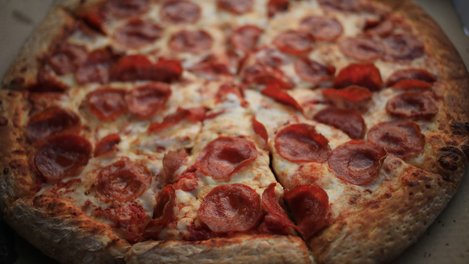 A Whole Large Pepperoni Pizza With Mini Pepperonis Stock, 43% OFF