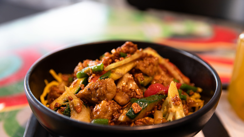 Teriyaki tofu and vegetables