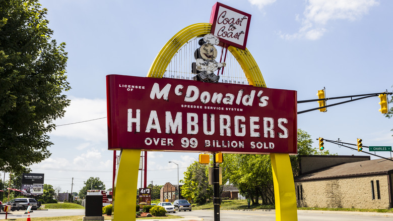 McDonald's signage