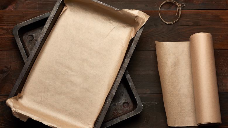 Baking sheet with parchment paper