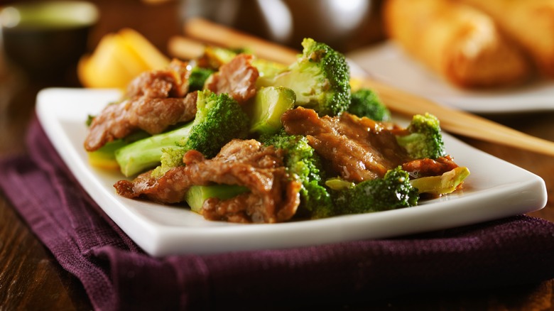 Beef and broccoli stir fry