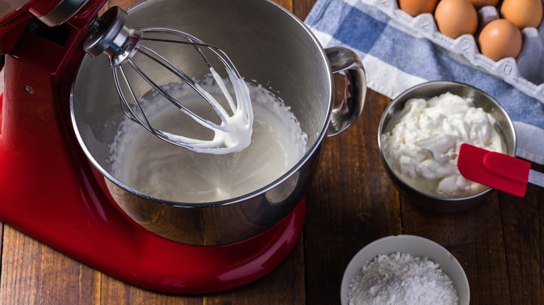 Stand mixer with whisk attachment