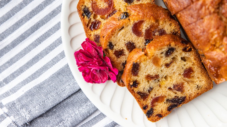 slices of fruitcake on plate