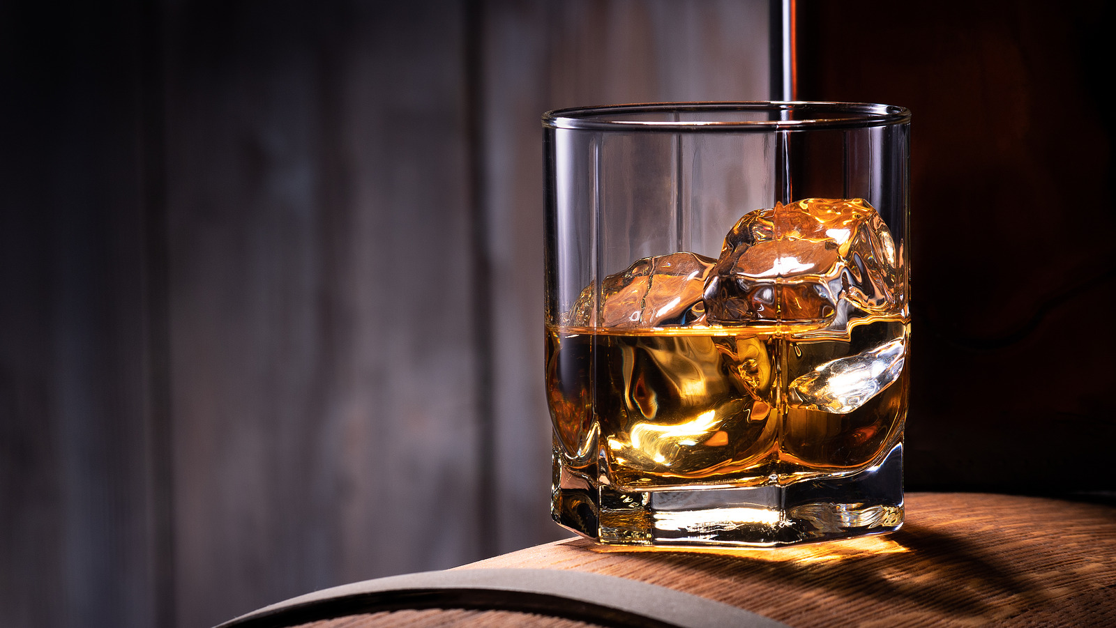 The Smoky Ingredient You'll Almost Never Find In Irish Whiskey