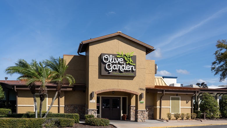 Olive Garden exterior in Orlando, Florida