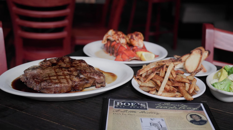 Steak and fries at Doe's