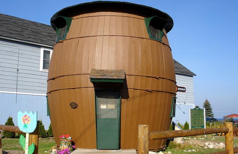 Michigan: Pickle Barrel House Museum