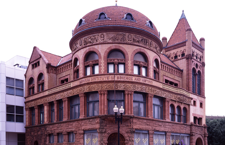 Connecticut: Barnum Museum