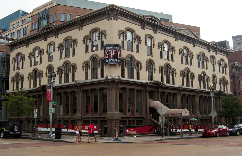 D.C.: International Spy Museum 