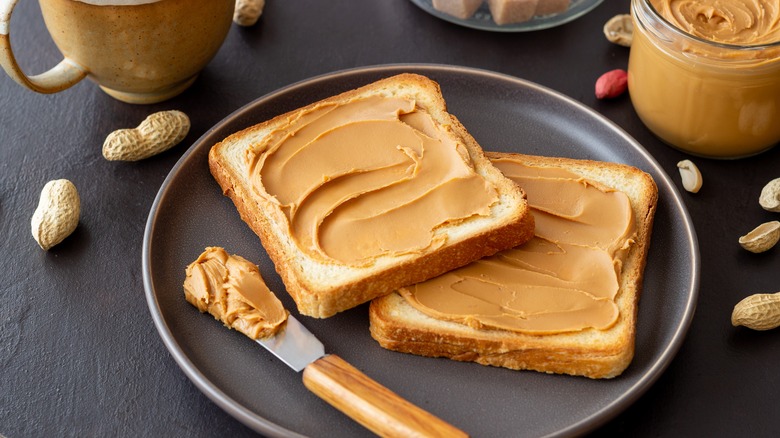 Peanut butter on white bread 