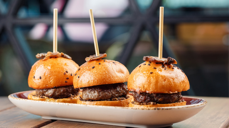 Plate of three mini burgers