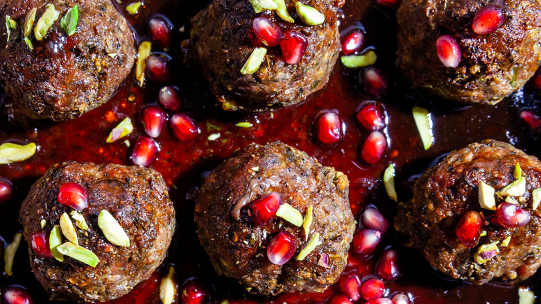 Baked meatballs in pomegranate molasses