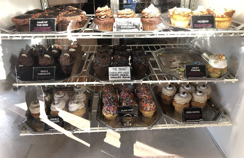 Connecticut: NoRA Cupcake Company (Middletown)