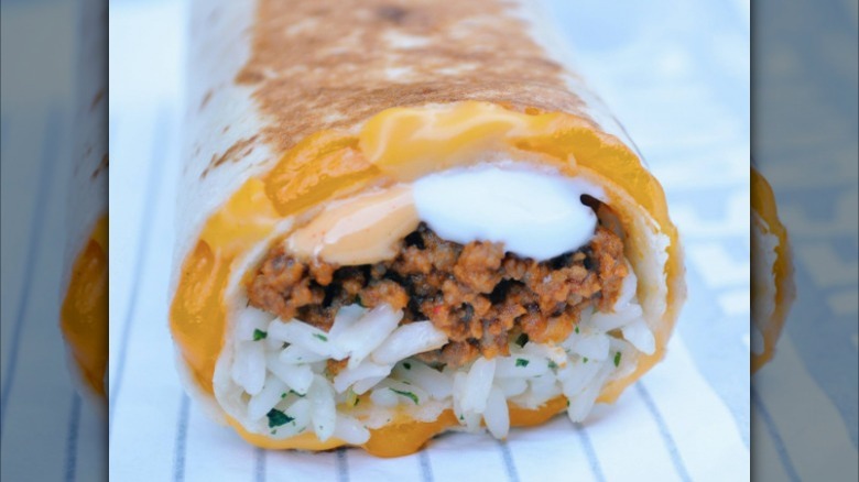 Taco Bell quesarito