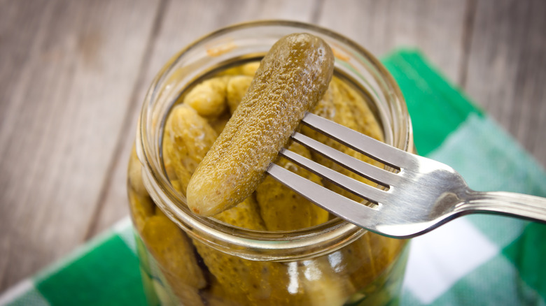 Pickle on fork held over pickle jar