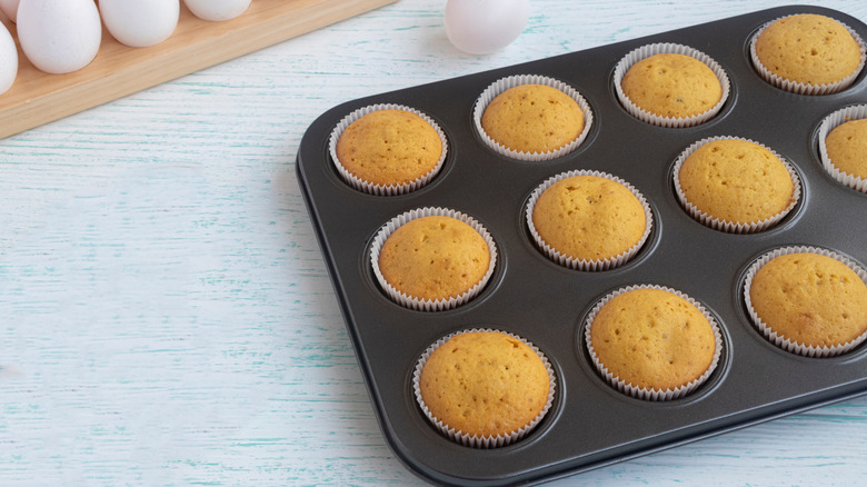 unfrosted cupcakes in muffin tin